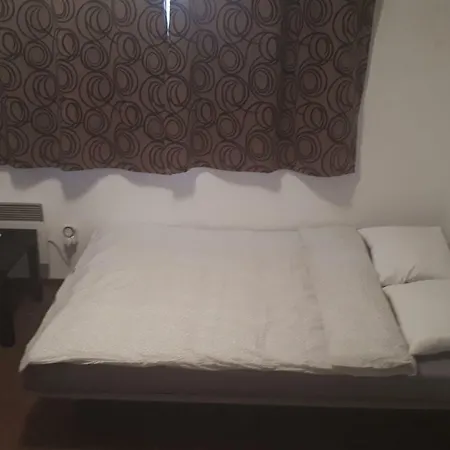 - Sukromie V Meste Lägenhet Bratislava